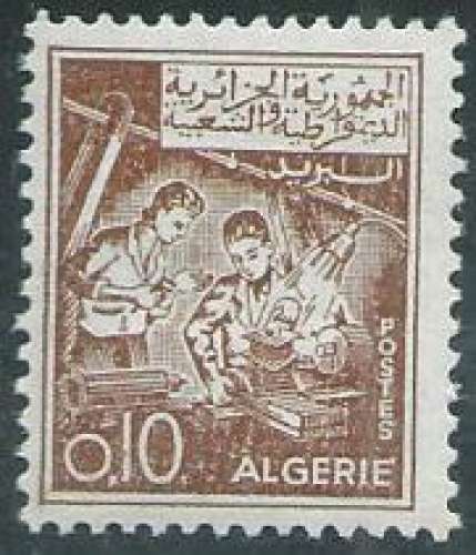 Algérie - Y&T 0390 (**) - Mécanique -