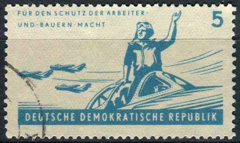 ALLEMAGNE RDA 1962 OBLITERE N° 589