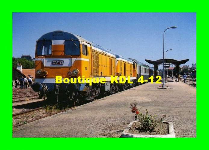 ART 033 - Train - loco BB 2003 ex BR classe 20 en gare - AUTUN - Saône et Loire - CFD Morvan - SNCF