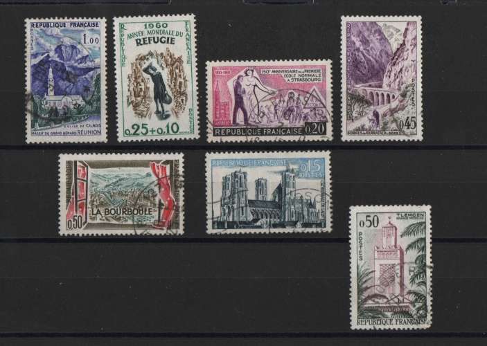 LOT TIMBRES ANNEE 1960