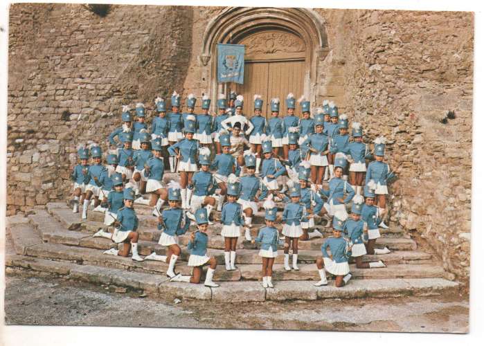 cpm 13 Istres  Les Mercuriennes Majorettes