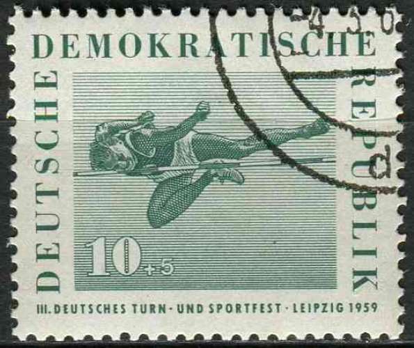 ALLEMAGNE RDA 1959 OBLITERE N° 422