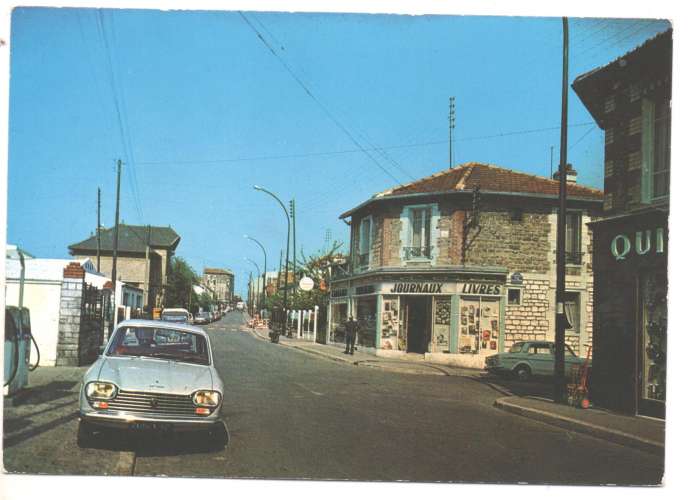 cpm 92Chatillon-sous-Bagneux Rue Béranger  ( automobiles )