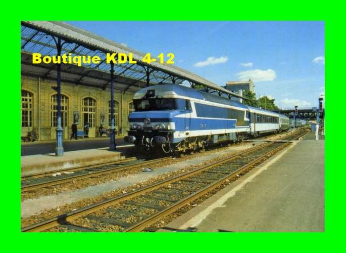 AL 195 - Train - loco CC 72018 en gare - NIORT - Deux-Sévres  - SNCF