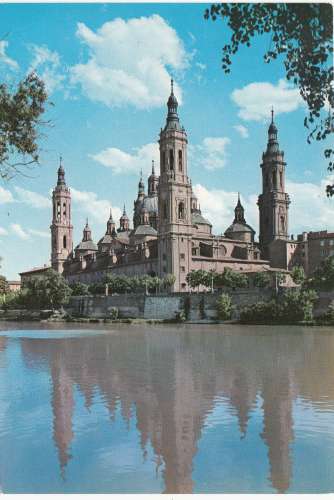 Saragosse Temple de El Pilar