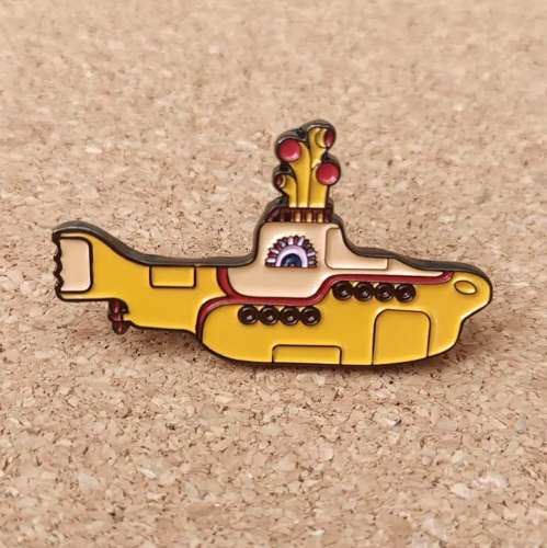 Pin's Neuf Pins - The Beatles Yellow Submarine