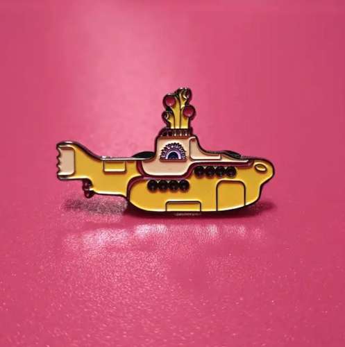 Pin's Neuf Pins - The Beatles Yellow Submarine