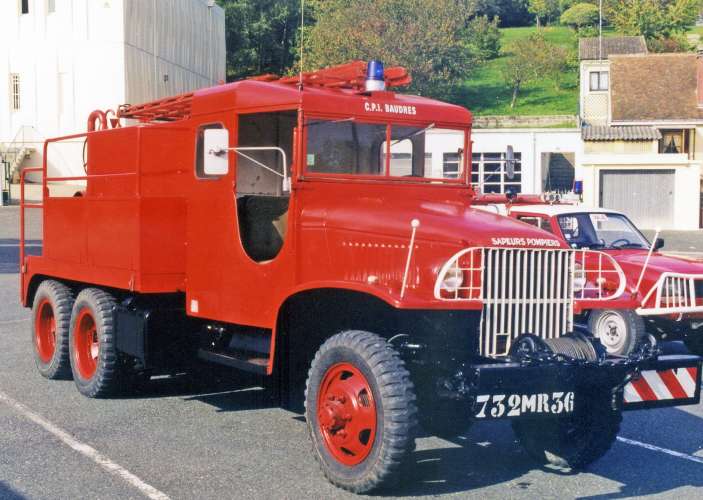 * Lot 78 CPM Publication AL nouveautés - Août 2024 - Trains - Pompiers - Militaires - Utilitaires