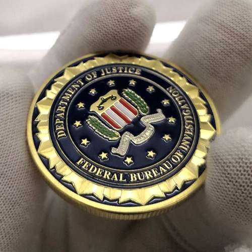 Médaille NEUVE plaquée Or - FBI Federal Bureau of Investigation