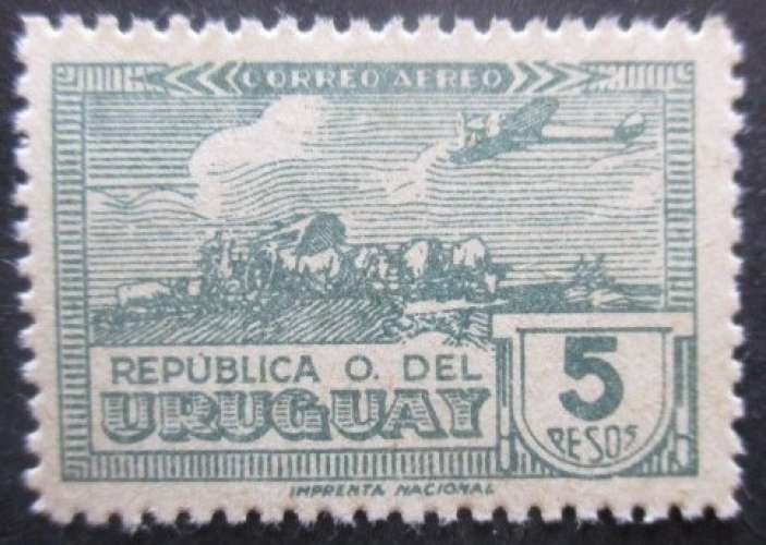 URUGUAY poste aérienne N°100 neuf ** cote 14€