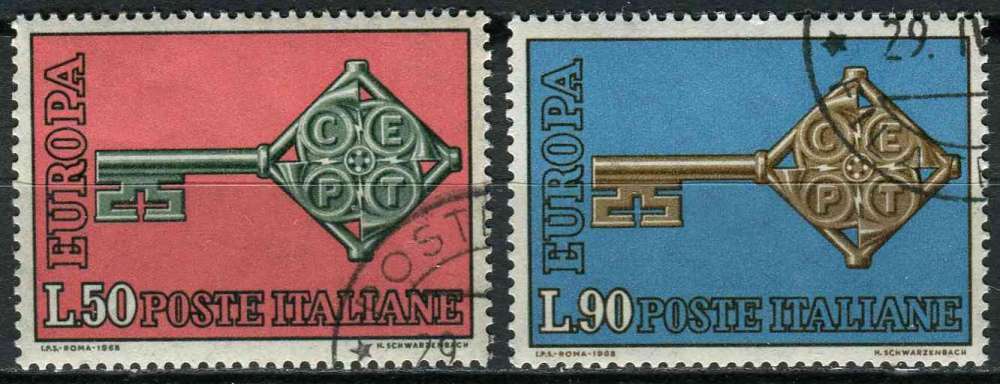 ITALIE 1968 OBLITERE N° 1010 1011 europa