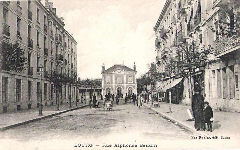 01 BOURG  - Rue Alphonse Baudin