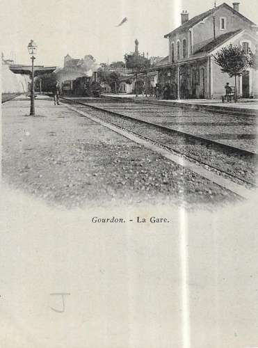 GOURDON: la Gare - Ticou magasin universel