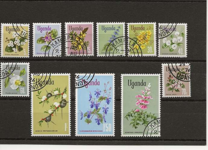 FLEURS D'OUGANDA - LOT DE TIMBRES