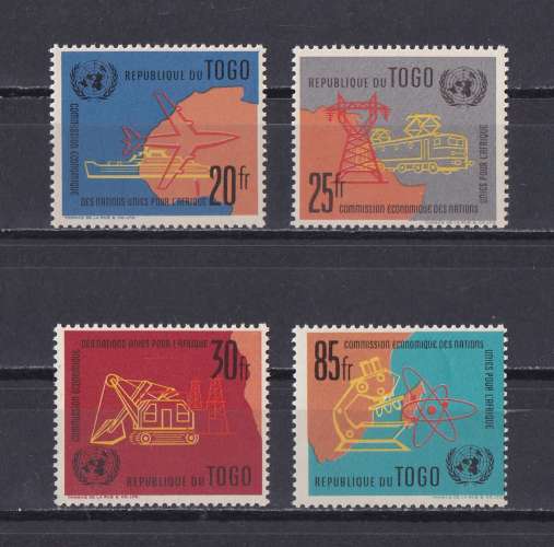 TOGO  Y/T   n° 340/343    neuf **   1961