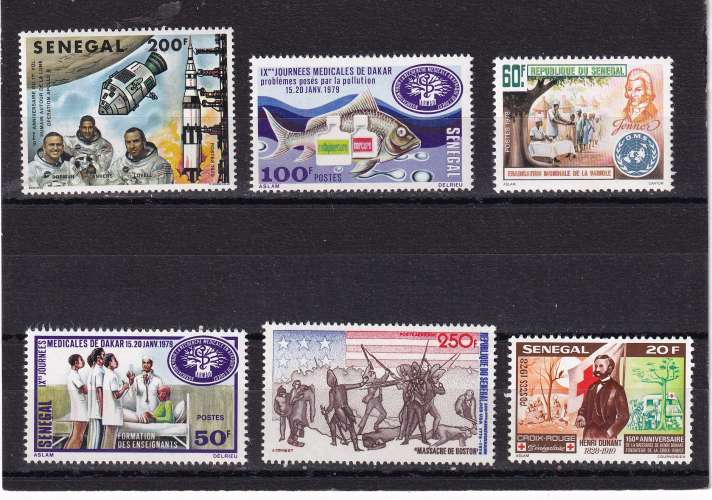 Petit lot timbres neufs MNH **