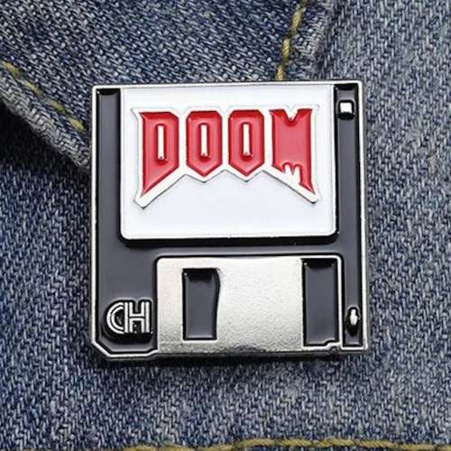 Pin's Neuf Pins - Doom Jeu Vidéo FPS