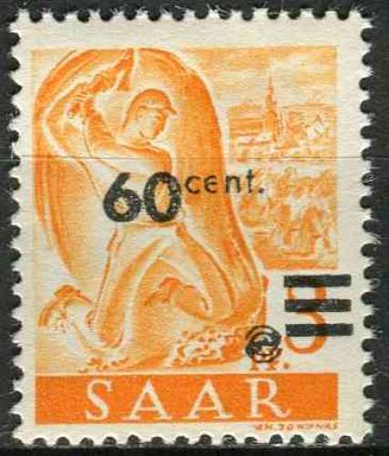 SARRE 1947 NEUF* charnière N° 217