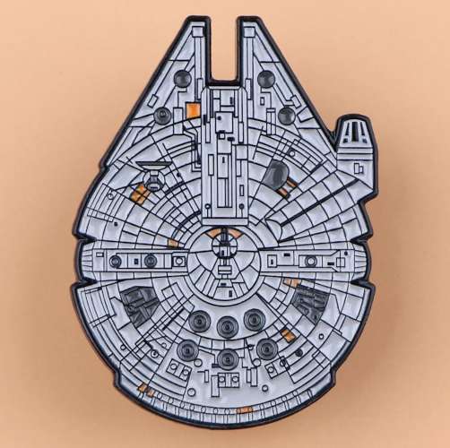 Pin's Neuf Pins - Star Wars Faucon Millenium (Réf 2)