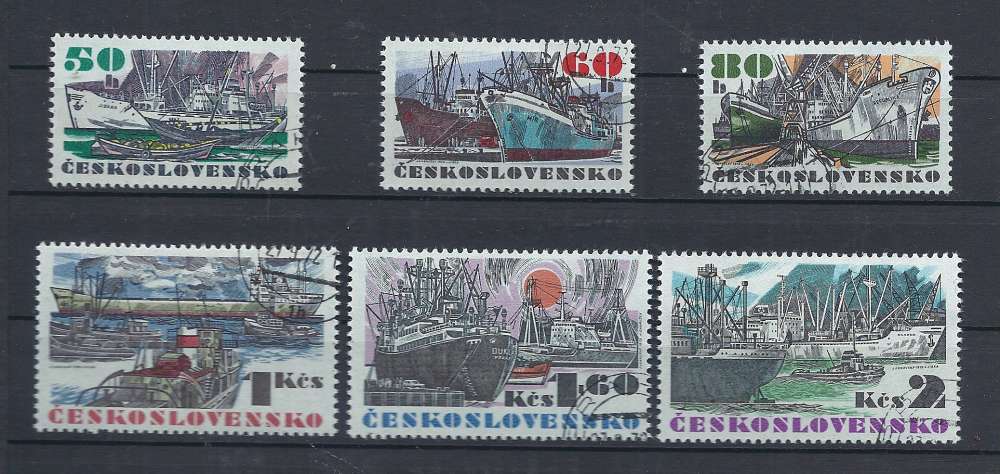 TCHECOSLOVAQUIE  Y & T N° 1935/40  Navires de Commerce