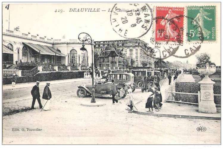 14 - Deauville - Le casino et Royal Hôtel