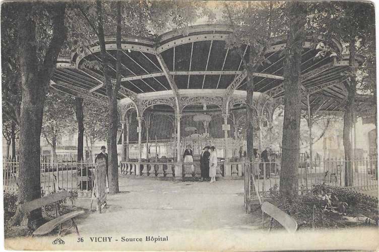 CPA - ALLIER - VICHY, Source Hôpital (36)