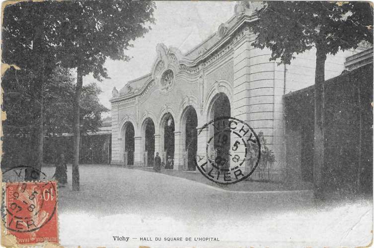 CPA - ALLIER - VICHY, Hall du Square de l'Hôpital