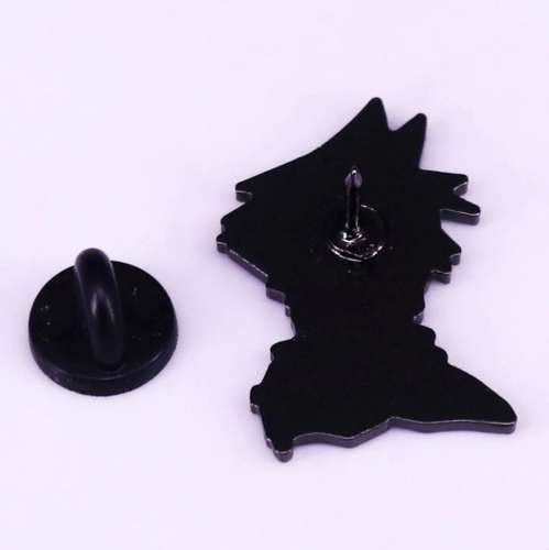 Pin's Neuf Pins - Final Fantasy Cloud Strife