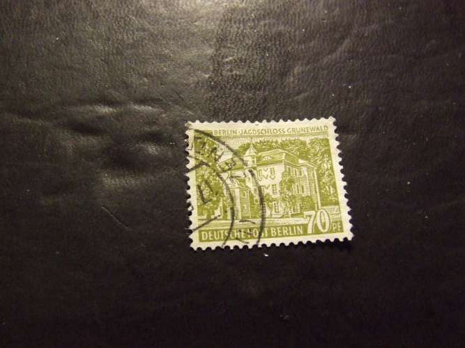 BERLINO 1953 EDIFICI 70 p USATO