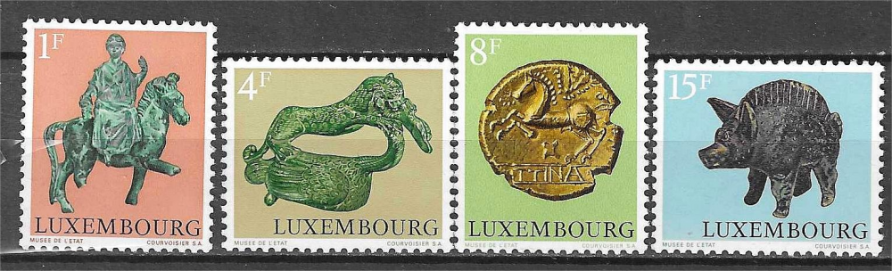 LUXEMBOURG YT 808/811 **