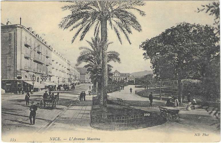 CPA - A.M. - NICE, L'avenue Masséna (335)