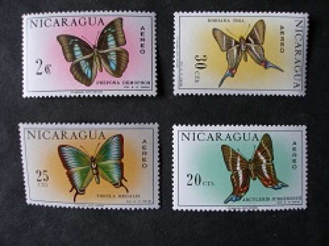 Nicaragua 1967 - Papillons divers - MNH**