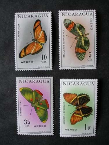 Nicaragua 1967 - Papillons divers - MNH**