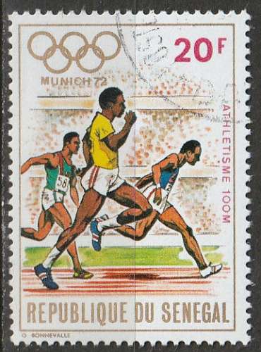 Timbre oblitéré n° 369(Yvert) Sénégal 1972 - Athlétisme 100 m