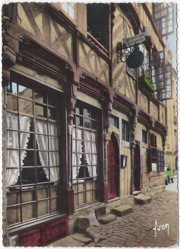 35 - Rennes  -  la maison de Duguesclin