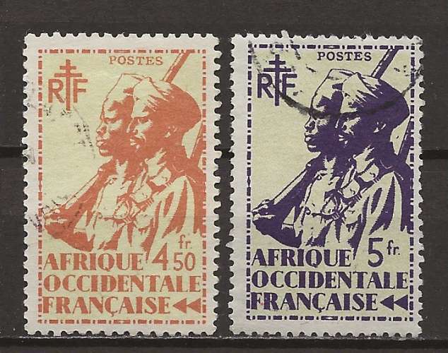 AOF  COLONIES ANNEE 1945 Y.T N°18-19  OBLI