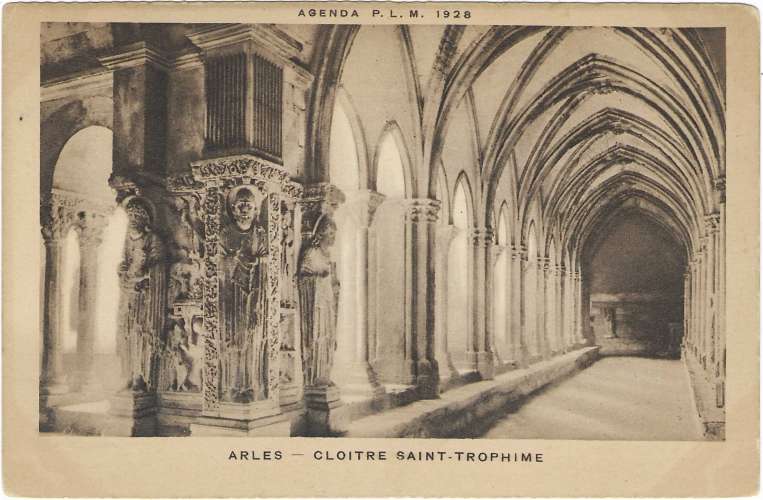 CPA - B.du RHONE - ARLES, Cloître SAINT-TROPHIME