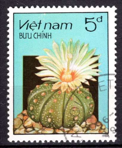 VIET NAM 1987  LES FLEURS DE CACTUS  OBLITERE