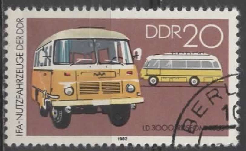 ALLEMAGNE RDA N° 2395 o Y&T 1982 Véhicule militaires