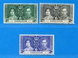 miniature REF109 -- GIBRALTAR > n° 99 à 101 * * > Couronnement George VI -- Neuf  * * Dos Visible - MNH * *